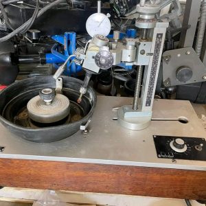 Alternative view of ULTRA TEC v2 faceting machine with laps