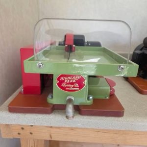 Alternative view of Highlandpark 6" trim saw